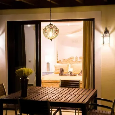 Hotel Buddha - By Apricus Holidays Playa Blanca (Lanzarote)