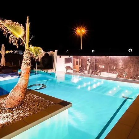 Buddha - By Apricus Holidays Playa Blanca (Lanzarote)