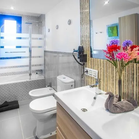 Hotel Buddha - By Apricus Holidays Playa Blanca (Lanzarote)